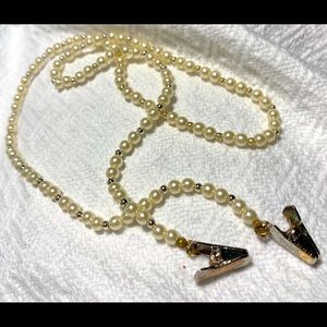 Vintage pearl and silver eyeglass holder